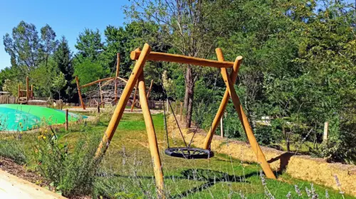 Camping Les Charmes - Saint-André-d'Allas, Dordogne, Frankrijk
